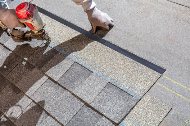Best Emergency Roof Repair  in Apollo, PA